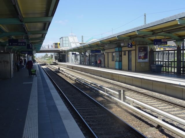 ブッコウ街道駅