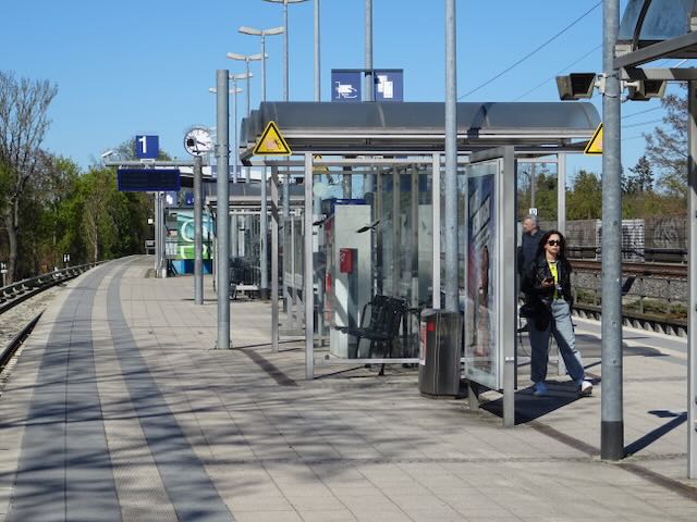 オスドルフ通り駅