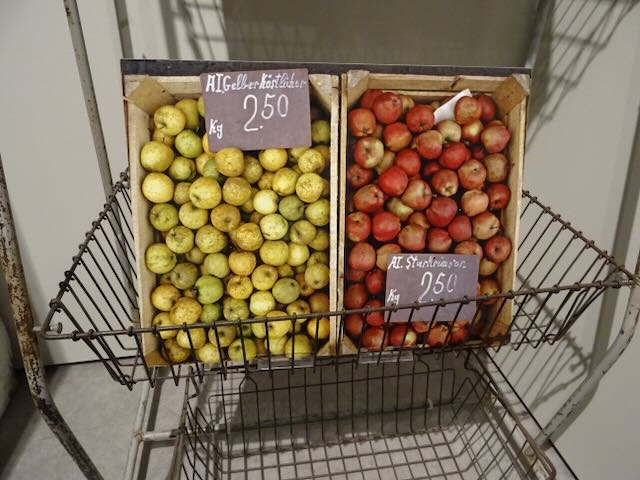 旧東ドイツのくだもの