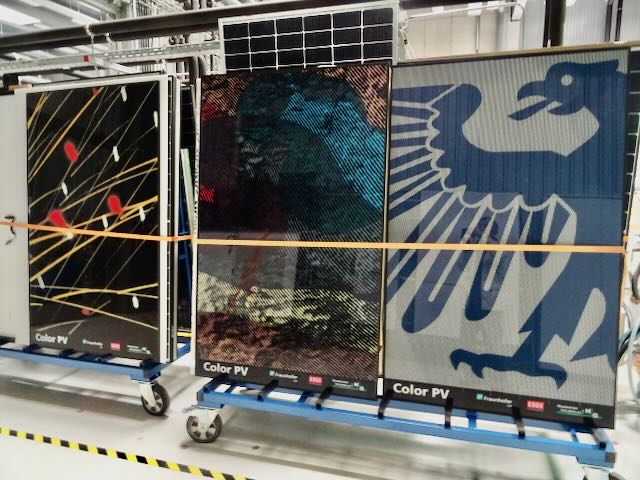 着色ソーラーパネル